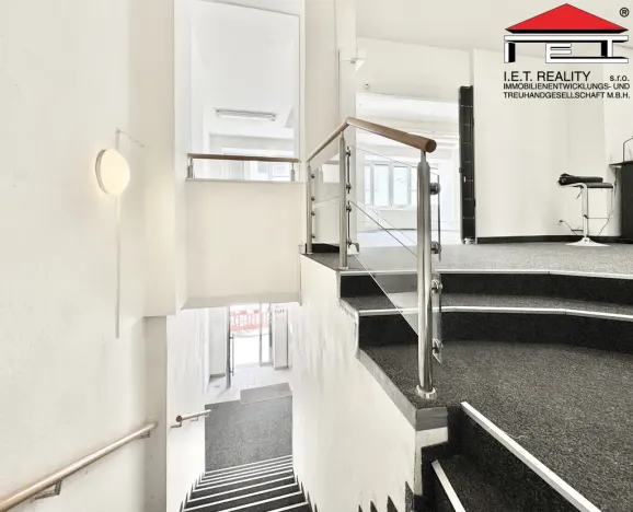 Pronájem obchodního prostoru, Brno, Josefská, 75 m2