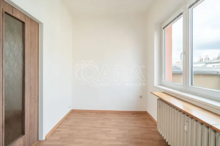Pronájem bytu 2+kk, Praha - Malešice, Malešická, 63 m2