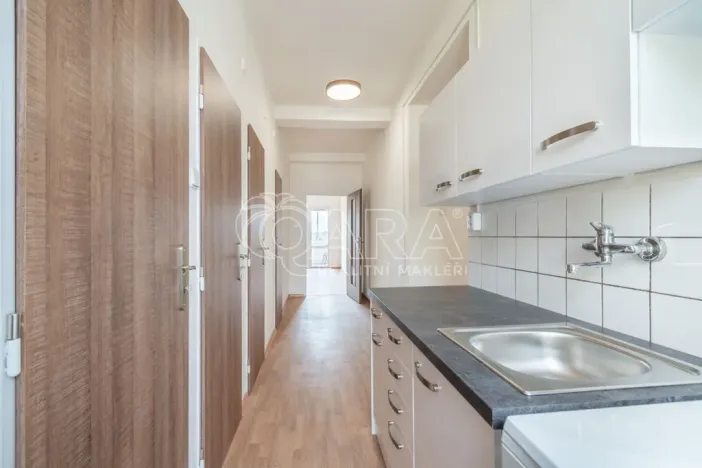 Pronájem bytu 2+kk, Praha - Malešice, Malešická, 63 m2