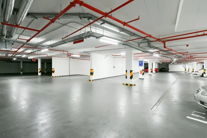 Pronájem garážového stání, Praha - Vysočany, Oktábcových, 15 m2