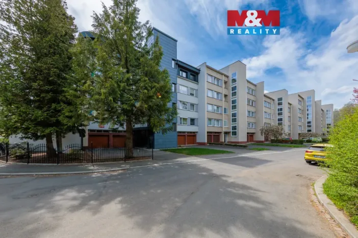 Prodej bytu 3+1, Mariánské Lázně, Stavbařů, 100 m2
