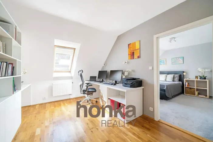 Prodej bytu 5+kk, Praha - Libeň, Na Rokytce, 150 m2