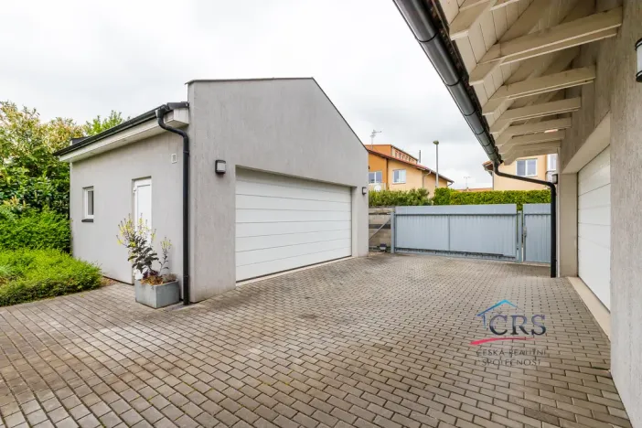 Prodej rodinného domu, Hostivice, 310 m2