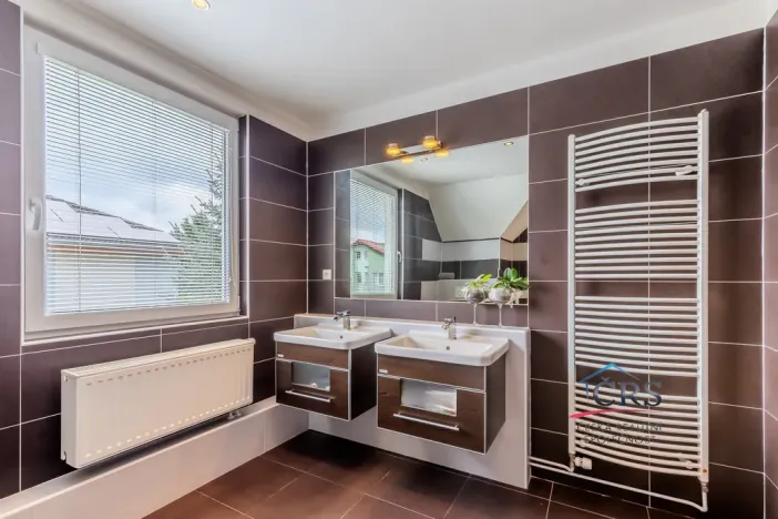 Prodej rodinného domu, Hostivice, 310 m2