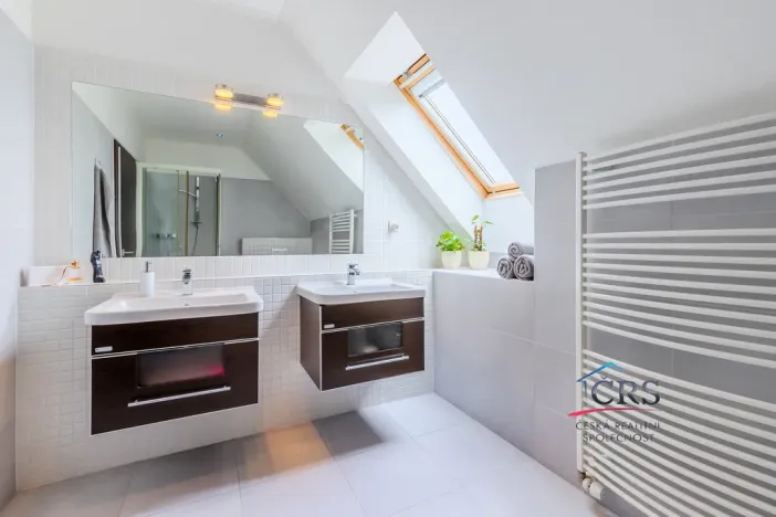 Prodej rodinného domu, Hostivice, 310 m2