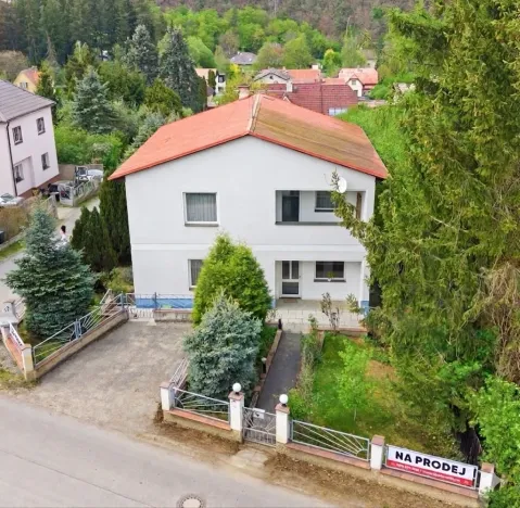 Prodej rodinného domu, Zadní Třebaň, Na Bořích, 239 m2