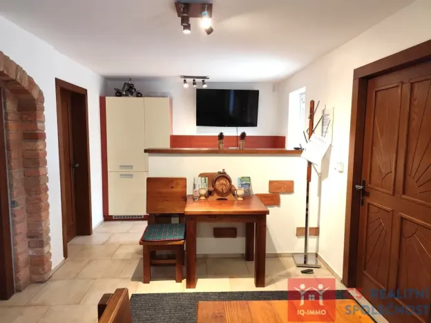 Prodej ubytování, Dyjákovice, 206 m2