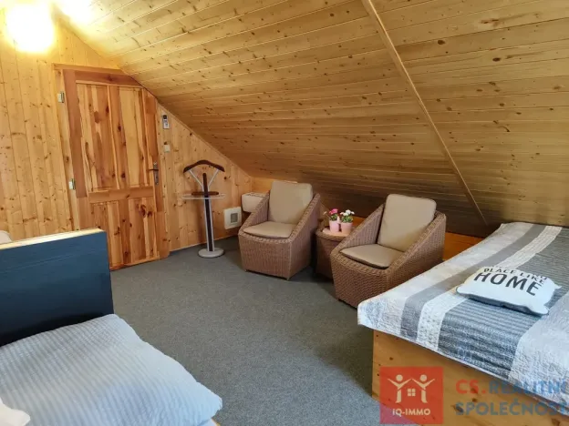 Prodej ubytování, Dyjákovice, 226 m2