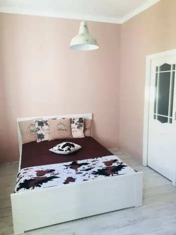 Pronájem bytu 3+1, Praha - Libeň, Pivovarnická, 80 m2