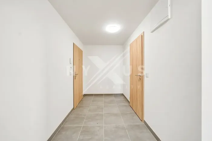 Pronájem bytu 2+kk, Praha - Strašnice, Strančická, 52 m2