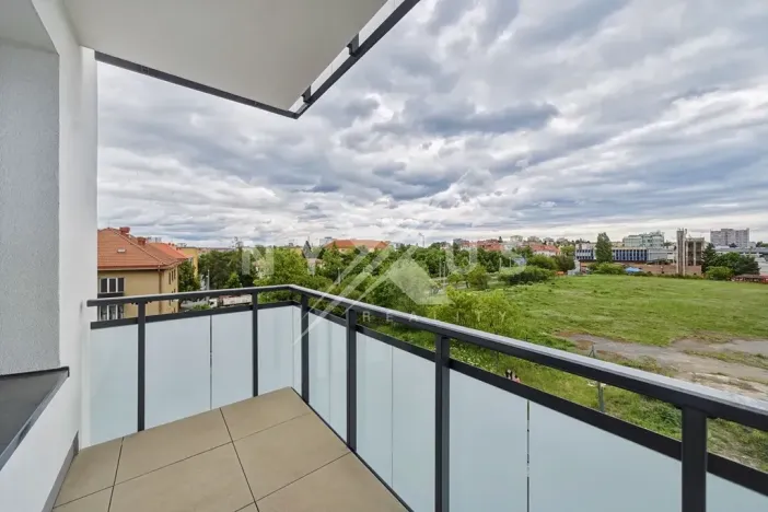 Pronájem bytu 2+kk, Praha - Strašnice, Strančická, 52 m2