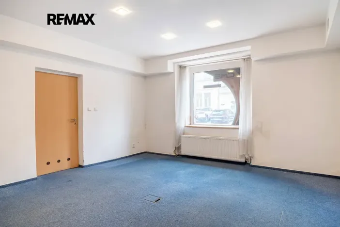 Pronájem kanceláře, Rudná, Masarykova, 1270 m2