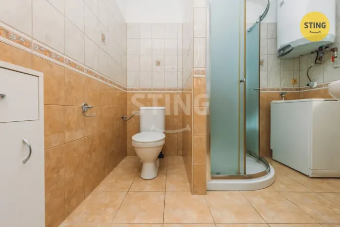 Prodej rodinného domu, Vrbatův Kostelec, 200 m2