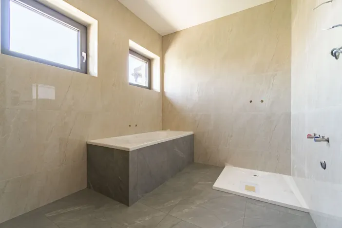 Prodej činžovního domu, Zubří, Hlavní, 620 m2