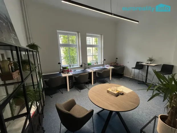 Pronájem kanceláře, Mariánské Lázně, Lidická, 15 m2
