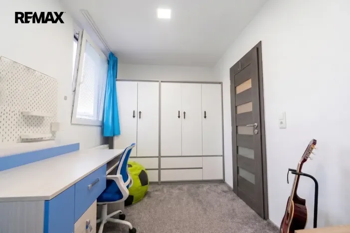 Prodej rodinného domu, Bruntál, Pod Lipami, 180 m2