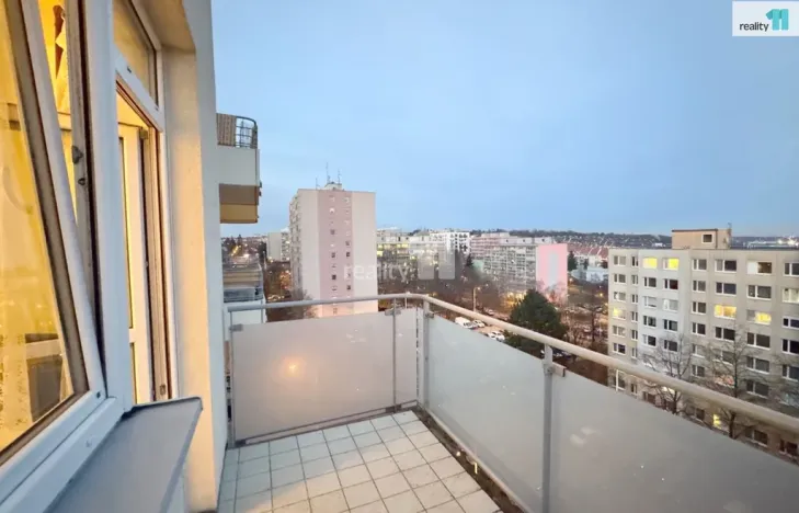 Pronájem bytu 2+kk, Praha - Řepy, Zrzavého, 56 m2