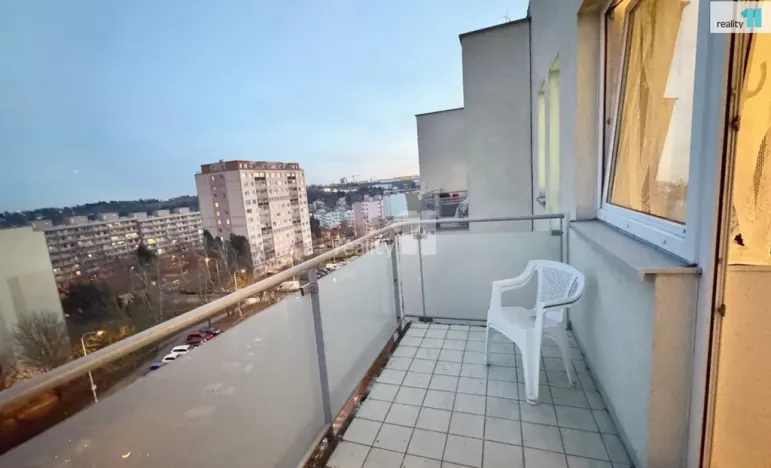 Pronájem bytu 2+kk, Praha - Řepy, Zrzavého, 56 m2