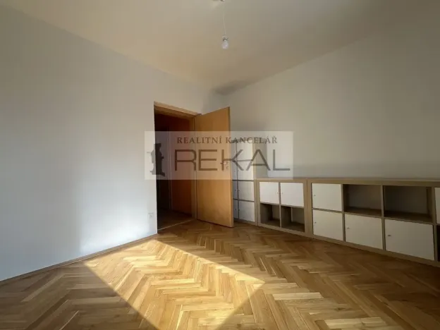 Pronájem bytu 2+kk, Praha - Košíře, Česká, 65 m2