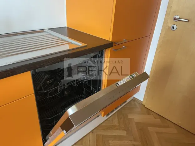 Pronájem bytu 2+kk, Praha - Košíře, Česká, 65 m2