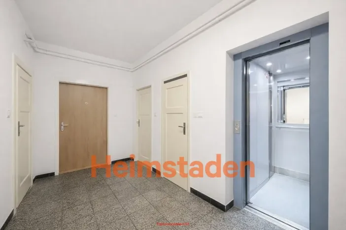 Pronájem bytu 2+1, Ostrava - Poruba, náměstí Boženy Němcové, 64 m2