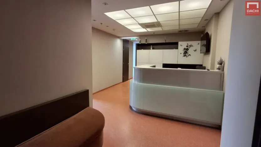 Pronájem komerční nemovitosti, Olomouc, Jeremenkova, 200 m2