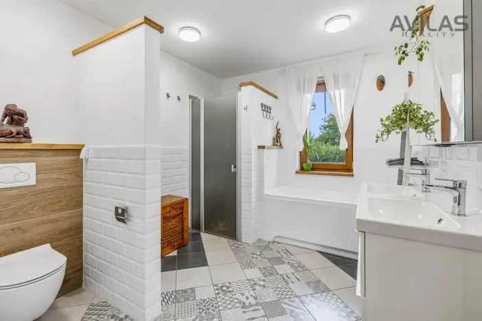 Prodej rodinného domu, Rožmitál pod Třemšínem, V sadech, 184 m2