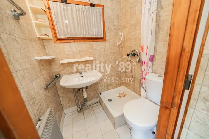 Prodej pozemku pro bydlení, Hostivice - Břve, 3305 m2