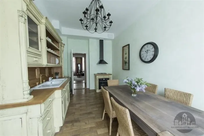 Pronájem bytu 4+kk, Praha - Vinohrady, Korunní, 95 m2