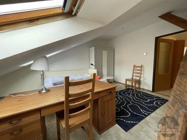 Pronájem bytu 4+kk, Praha - Vršovice, Kodaňská, 93 m2