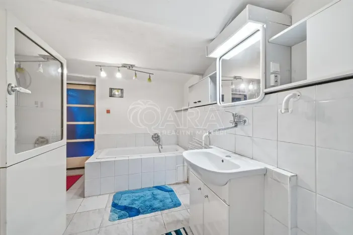 Prodej rodinného domu, Kojátky, 170 m2