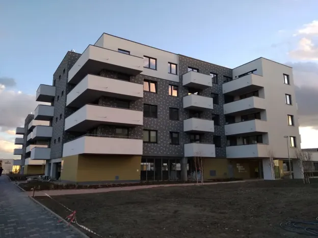 Pronájem bytu 2+kk, Praha - Štěrboholy, Kryšpínova, 55 m2