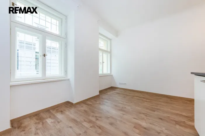 Prodej kanceláře, Praha - Vršovice, Černomořská, 20 m2