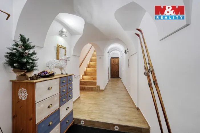 Prodej ubytování, Strážov, 359 m2