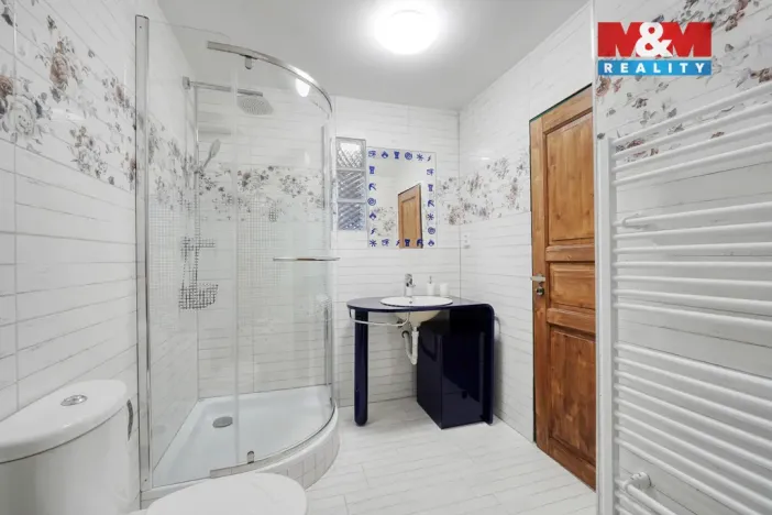 Prodej ubytování, Strážov, 359 m2