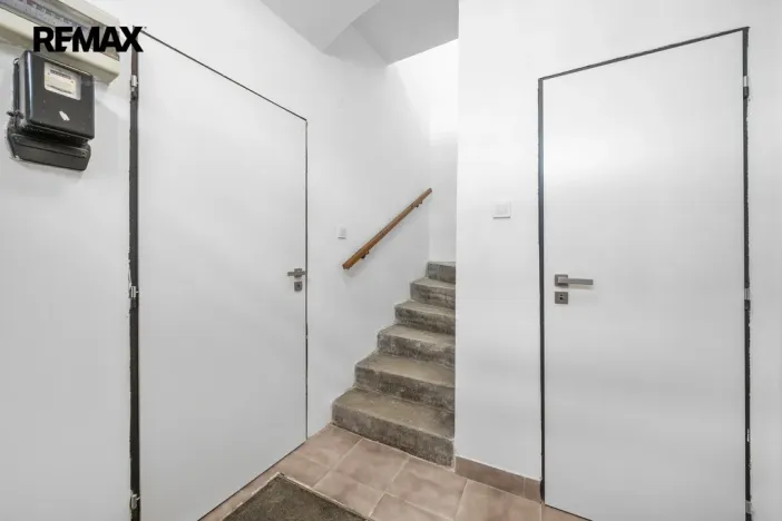 Pronájem bytu 1+kk, Úpice, Dr. E. Beneše, 20 m2
