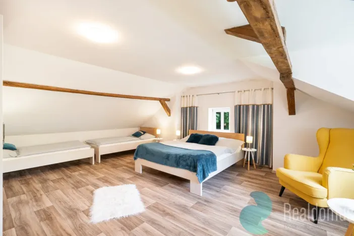 Prodej apartmánu, Rožmberk nad Vltavou, 302 m2
