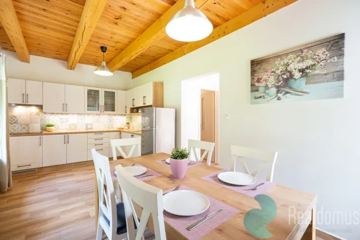 Prodej apartmánu, Rožmberk nad Vltavou, 302 m2