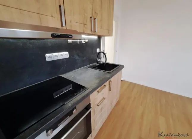 Pronájem bytu 2+kk, Zlín, Podvesná IX, 50 m2