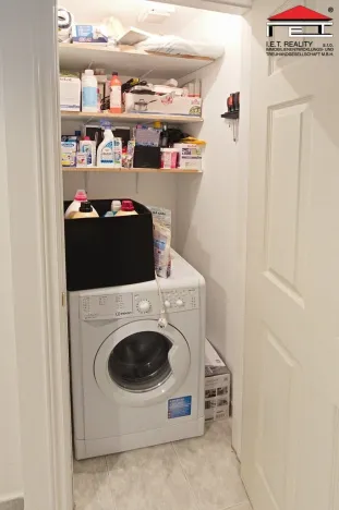 Pronájem bytu 3+1, Praha - Libeň, Společná, 66 m2