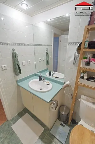 Pronájem bytu 3+1, Praha - Libeň, Společná, 66 m2