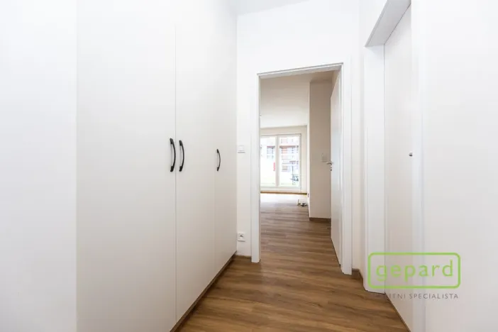 Pronájem bytu 2+kk, Praha, Gerstelova, 48 m2