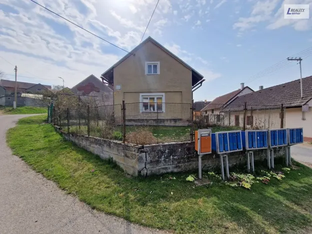 Prodej chalupy, Uzeničky, 90 m2
