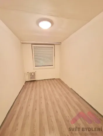 Pronájem bytu 2+kk, Praha, Vodnická, 43 m2