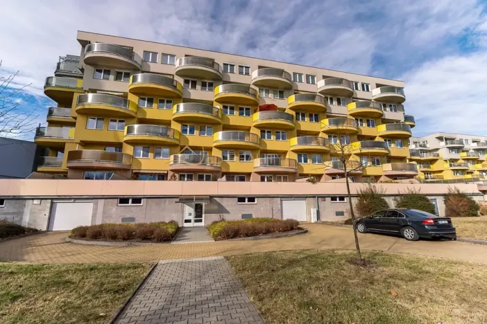 Pronájem bytu 1+kk, Olomouc, Na Tabulovém vrchu, 42 m2