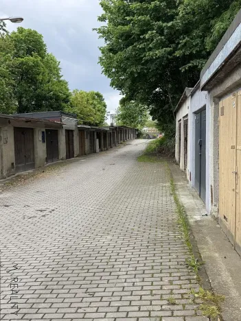 Pronájem garáže, Ostrava, Na Heleně, 20 m2