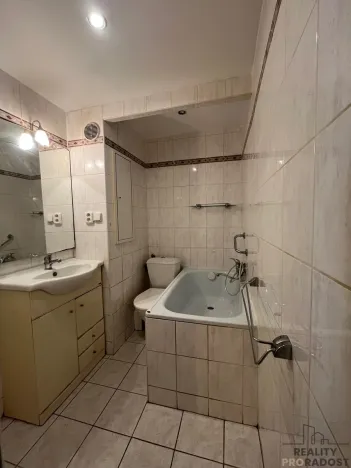 Pronájem bytu 1+1, Duchcov, Vrchlického, 35 m2