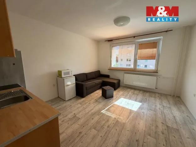 Pronájem bytu 2+kk, Varnsdorf, Karolíny Světlé, 42 m2