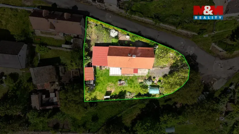 Prodej rodinného domu, Prackovice nad Labem, 200 m2