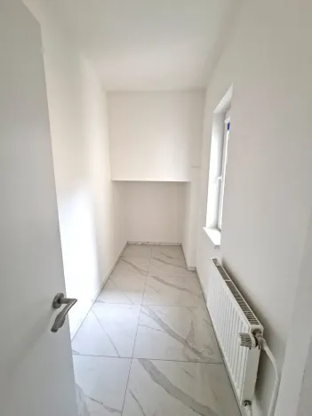Prodej bytu 2+1, Karlovy Vary, Koptova, 74 m2